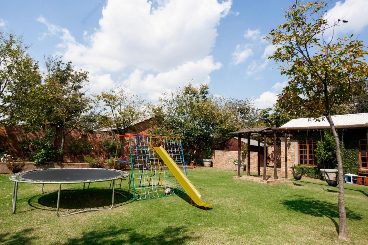Отель Town And Country Mpumalanga Мидделбург Экстерьер фото